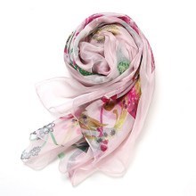 2014新品真丝围巾 时尚与质感完美融合